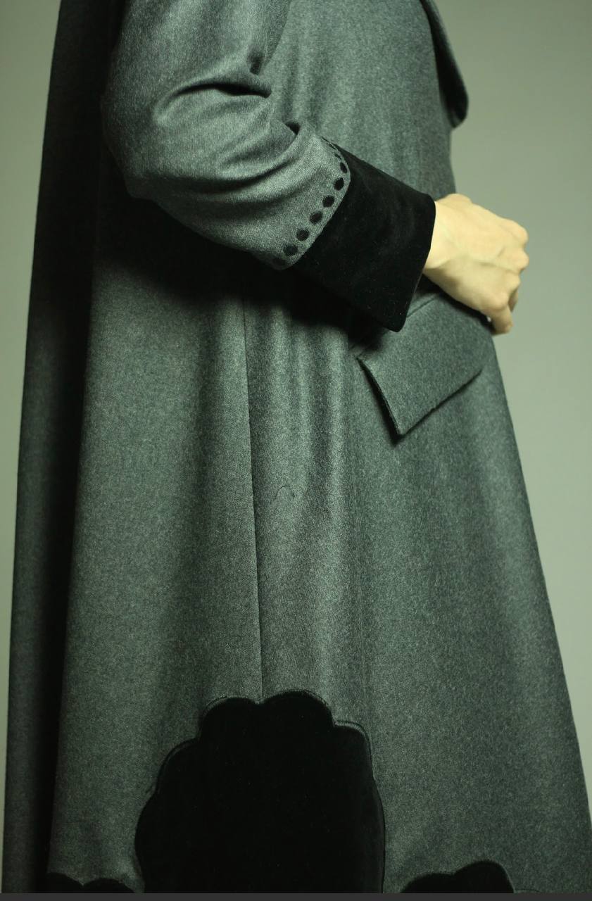 Wool abaya